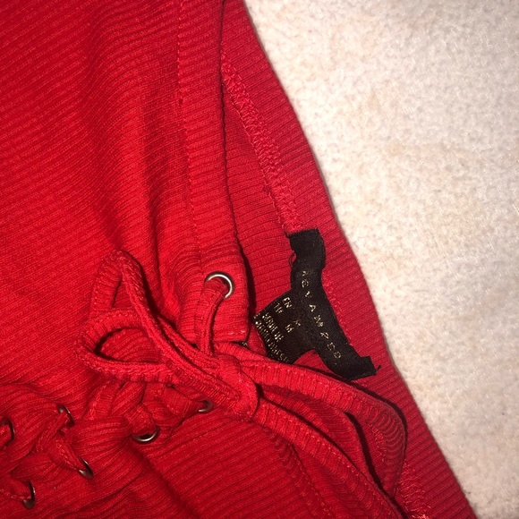 Red crop top - Picture 2 of 3